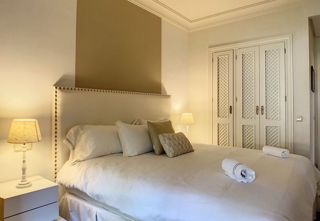 Apartamento en Nueva andalucia - Apartamento de dos dormitorios en Alminar de Marbella
